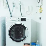 아파트 Danessi-25min Bis Koblenz,familie,balkon,parkplatz,top Ausstattung,2 Baeder,waschmaschine,spuelmaschine,arbeitsplatz-perfekt Fuer Urlaub Und Business Mit Der Familie Strassenhaus