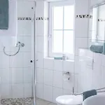 Danessi-25min Bis Koblenz,familie,balkon,parkplatz,top Ausstattung,2 Baeder,waschmaschine,spuelmaschine,arbeitsplatz-perfekt Fuer Urlaub Und Business Mit Der Familie * Strassenhaus