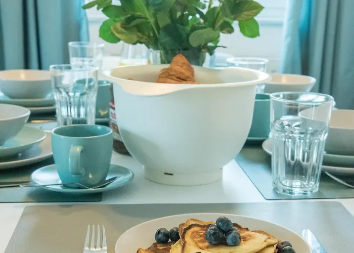 Danessi-25min Bis Koblenz,familie,balkon,parkplatz,top Ausstattung,2 Baeder,waschmaschine,spuelmaschine,arbeitsplatz-perfekt Fuer Urlaub Und Business Mit Der Familie דירה *